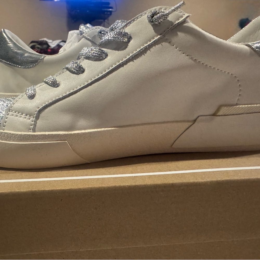Brand new Dolce Vita Zina Metallic Silver and Cream Leather Sneakers - Picture 2 of 5